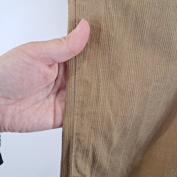 J JILL Genuine Fit Below Waist Tan Capri Cropped Pants Size 10 - Picture 4 of 11